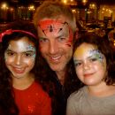 The very charming Donal McIntyre with his lovely daughters!